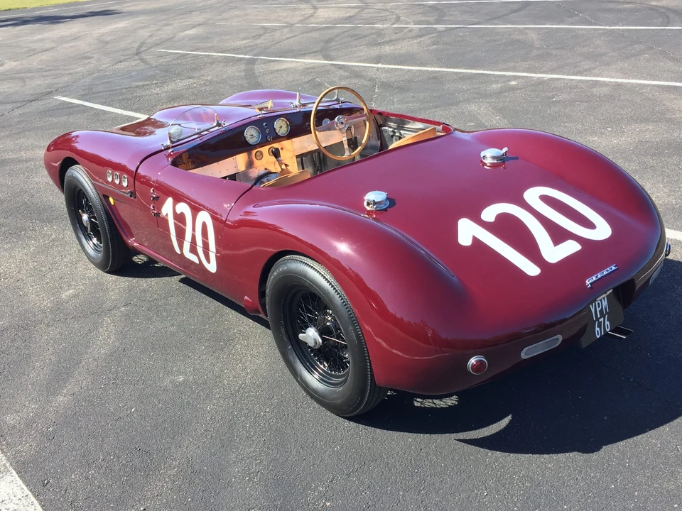 Triumph Herald - Image 13 of 31