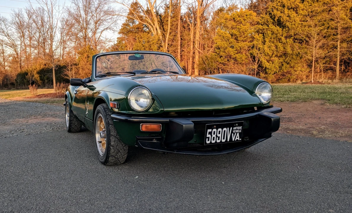 Triumph Spitfire - Image 2 of 31