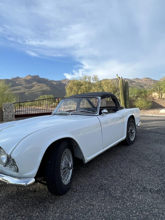 Triumph TR4 - Image 20 of 31