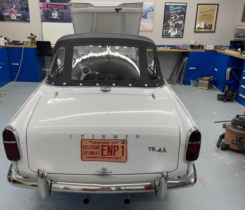 Triumph TR4 - Image 26 of 31