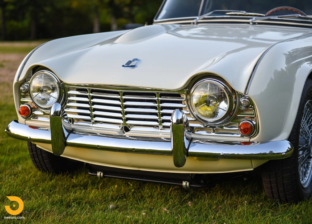 Triumph TR4A - Image 22 of 31