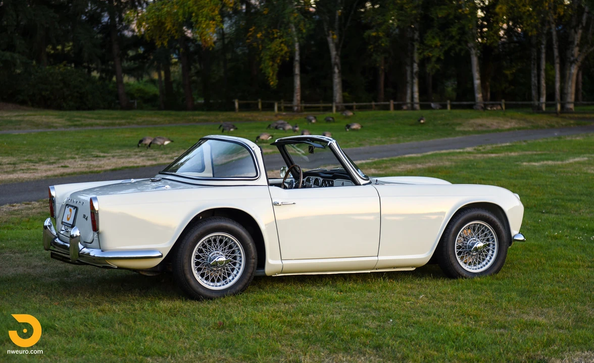 Triumph TR4A - Image 27 of 31