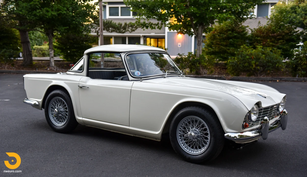 Triumph TR4A - Image 28 of 31