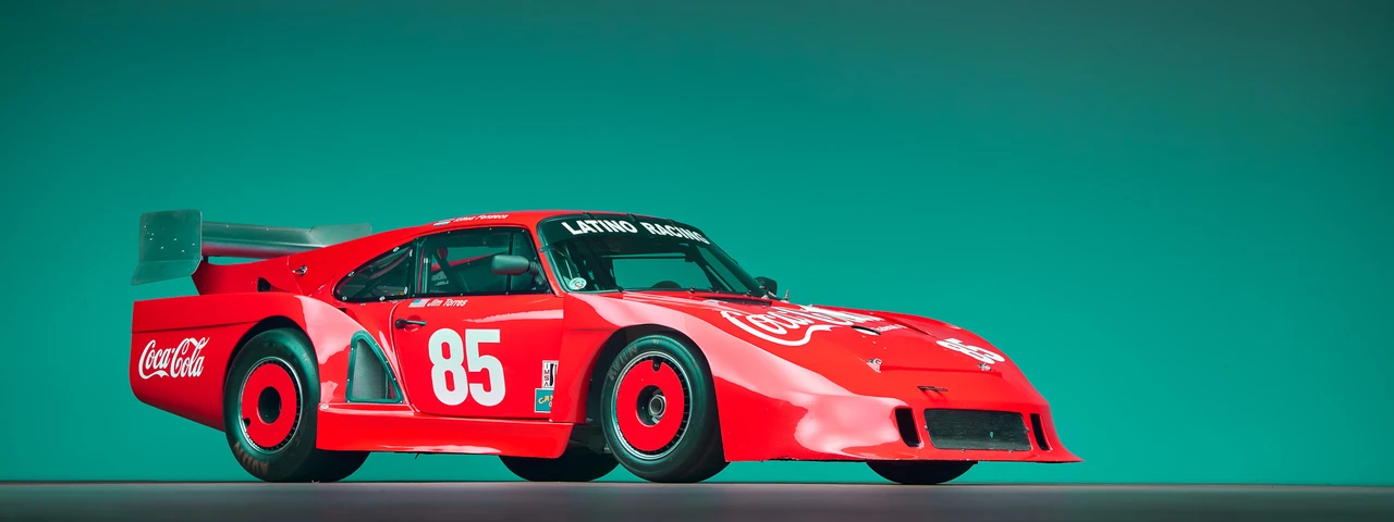 Porsche 934 & 935 - Image 17 of 31