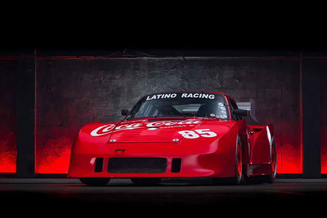 Porsche 934 & 935 - Image 2 of 31