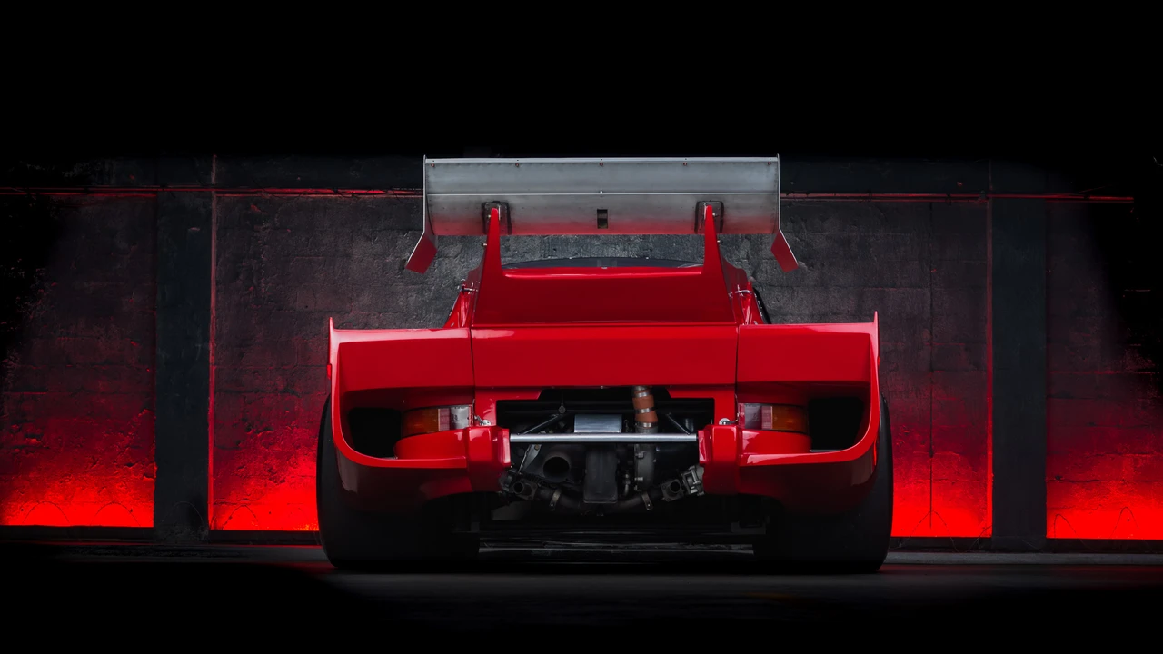 Porsche 934 & 935 - Image 7 of 31