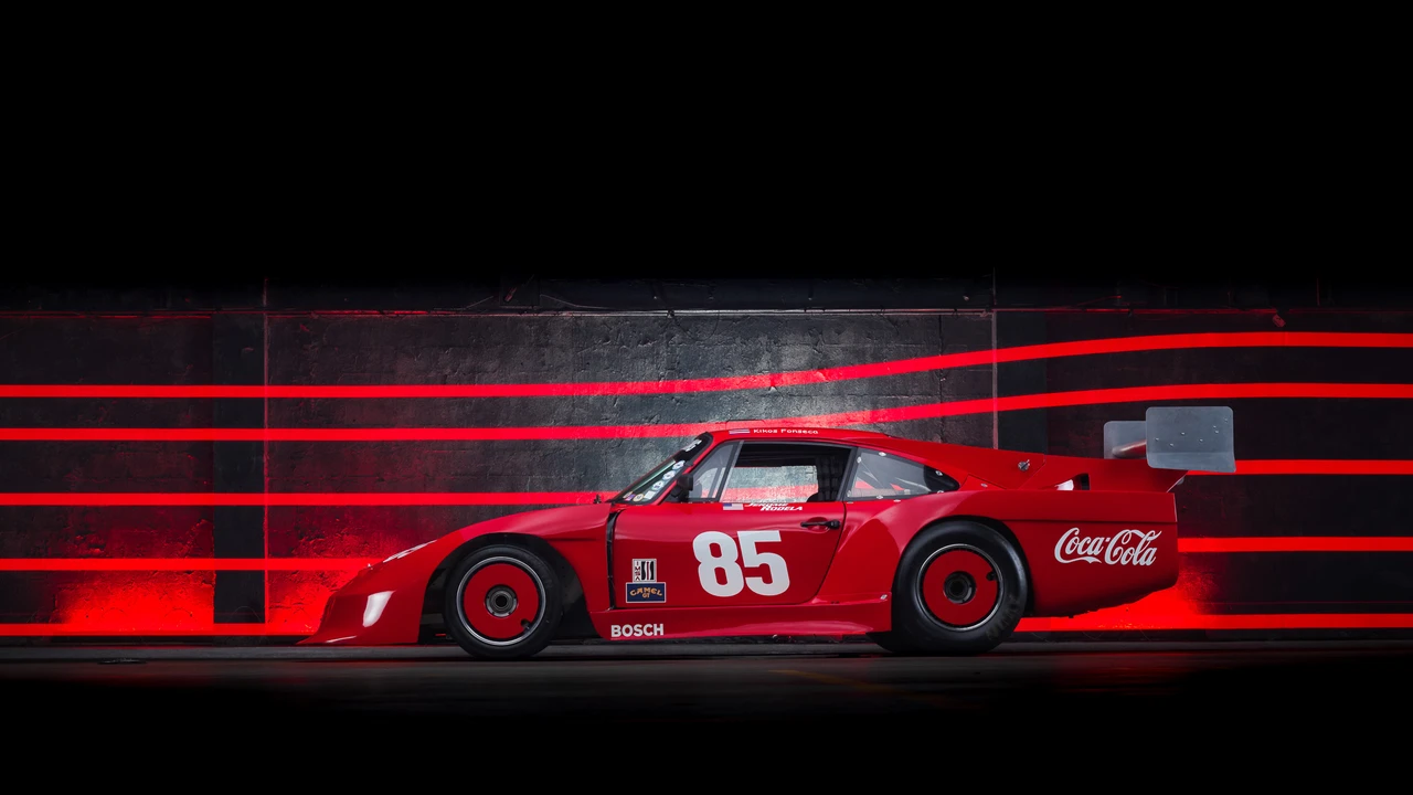 Porsche 934 & 935 - Image 6 of 31