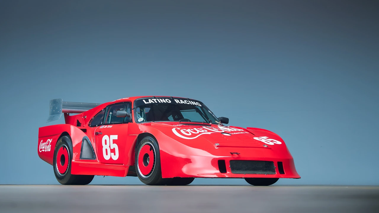Porsche 934 & 935 - Image 14 of 31