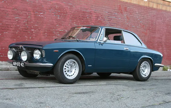 1964 Alfa Romeo Giulia Sprint GT - Image 2 of 31