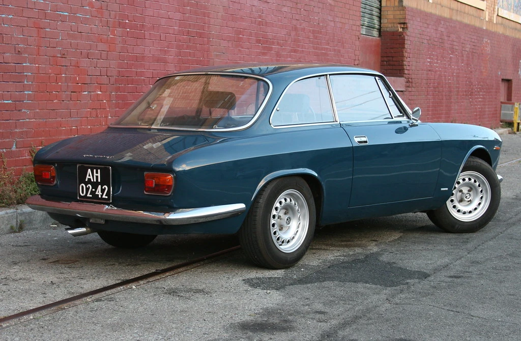1964 Alfa Romeo Giulia Sprint GT - Image 10 of 31