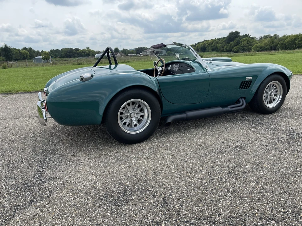 Shelby Cobra Replica - Image 24 of 31