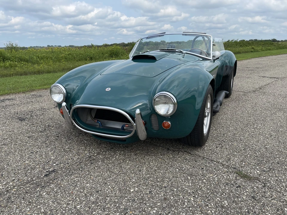 Shelby Cobra Replica - Image 6 of 31