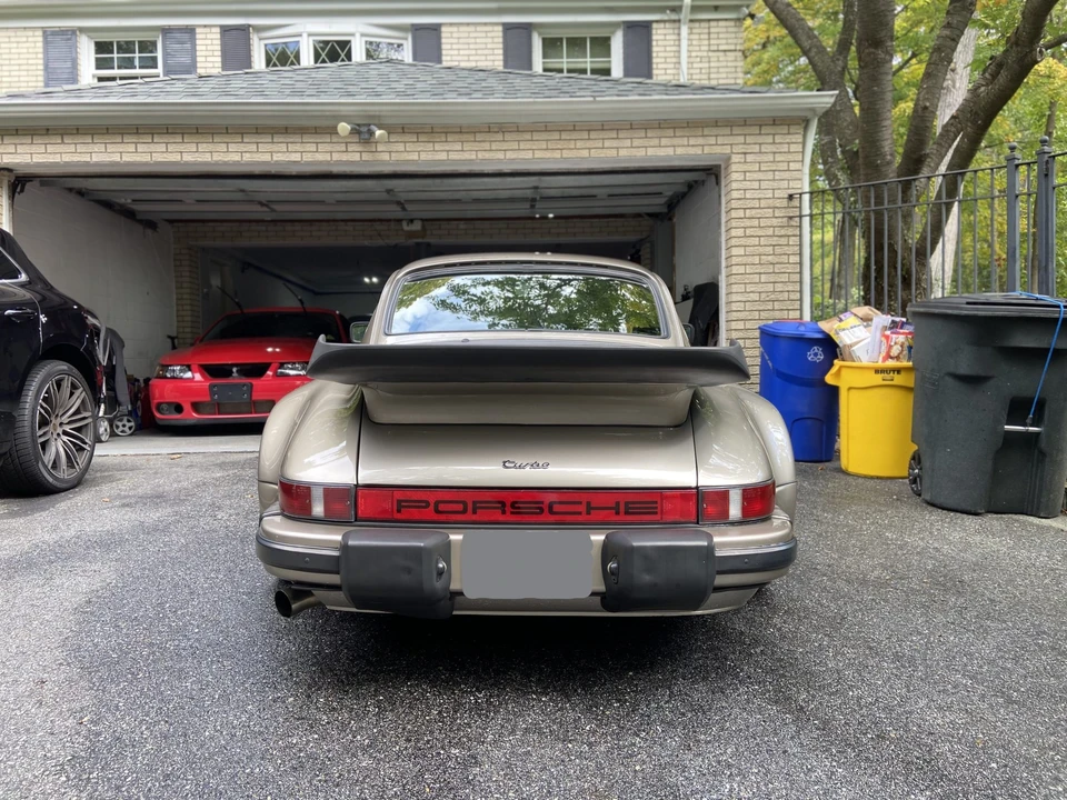 1984 Porsche 911 Carrera 3.2 - Image 14 of 31