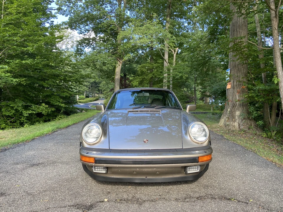 1984 Porsche 911 Carrera 3.2 - Image 28 of 31