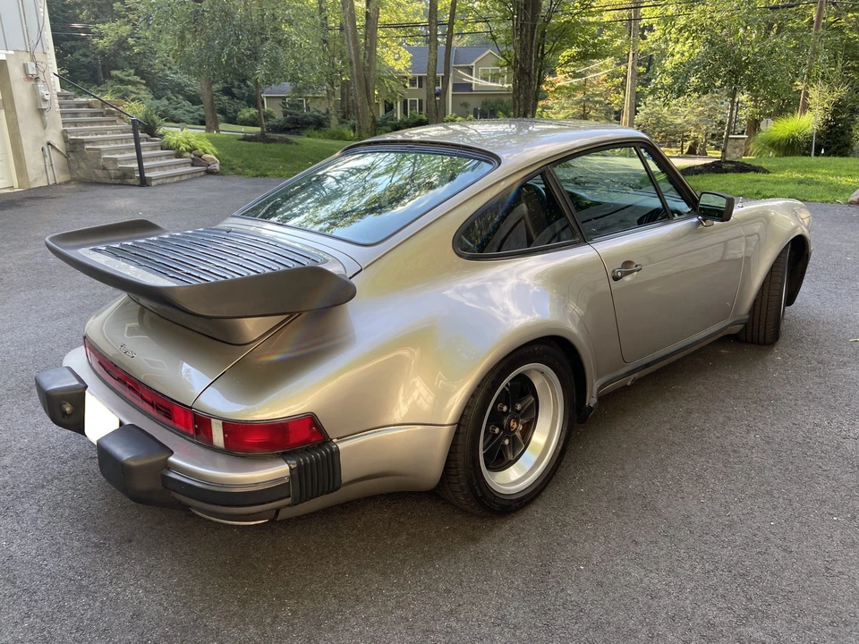 1984 Porsche 911 Carrera 3.2 - Image 20 of 31