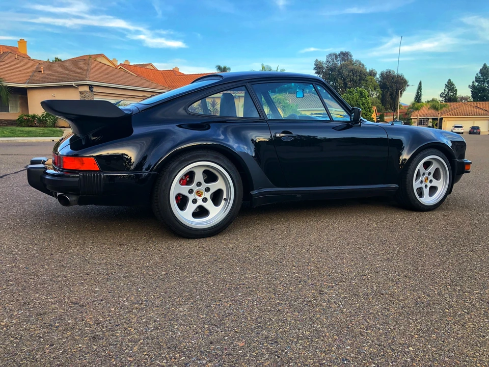 1984 Porsche 911 Carrera 3.2 - Image 20 of 31