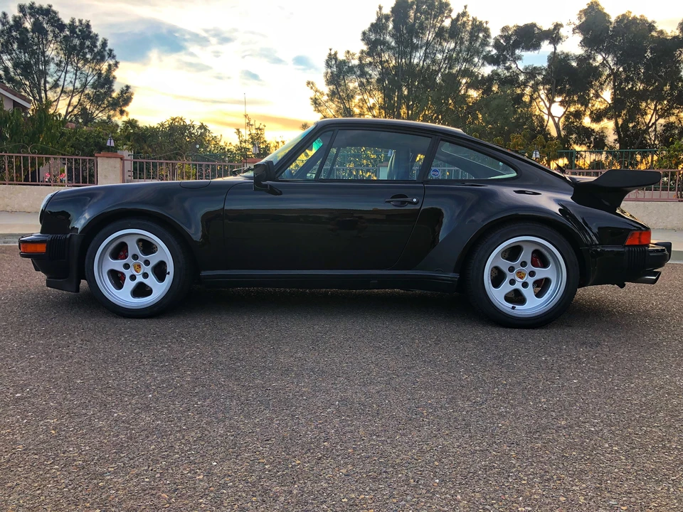 1984 Porsche 911 Carrera 3.2 - Image 25 of 31
