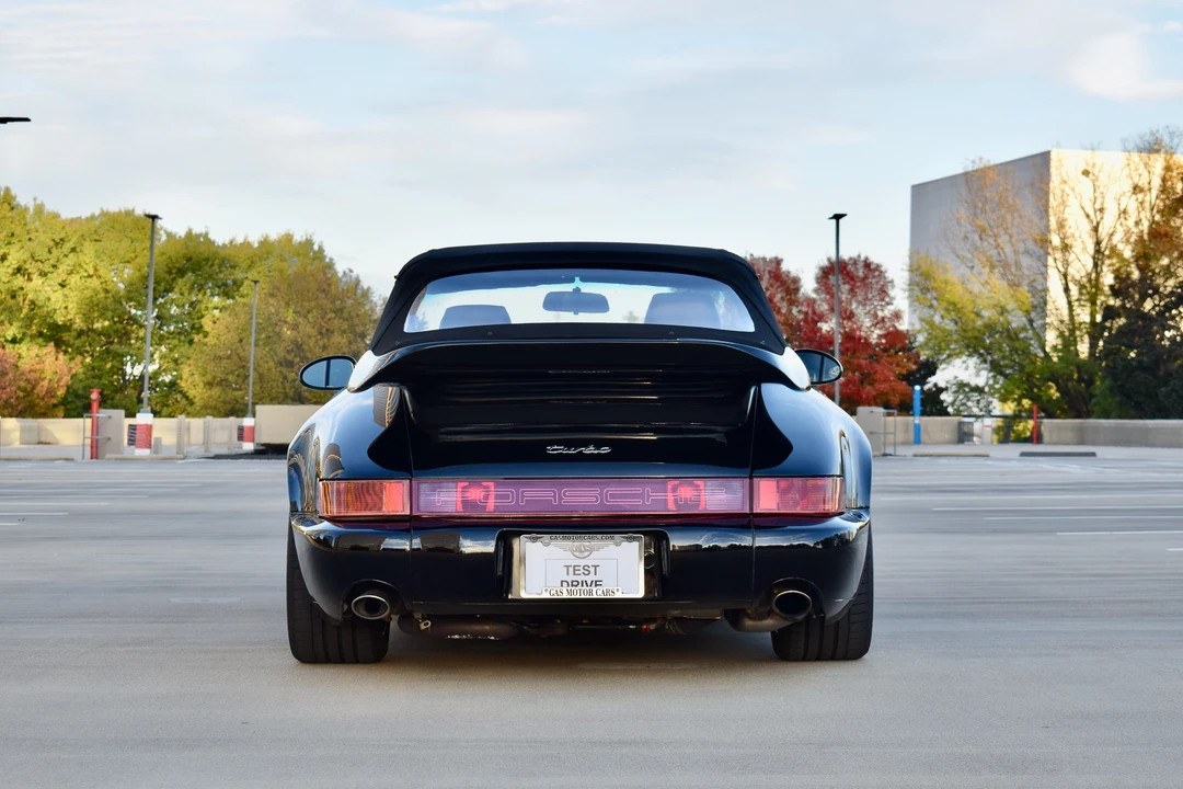 1993 Porsche 964 Carrera 4 - Image 13 of 31