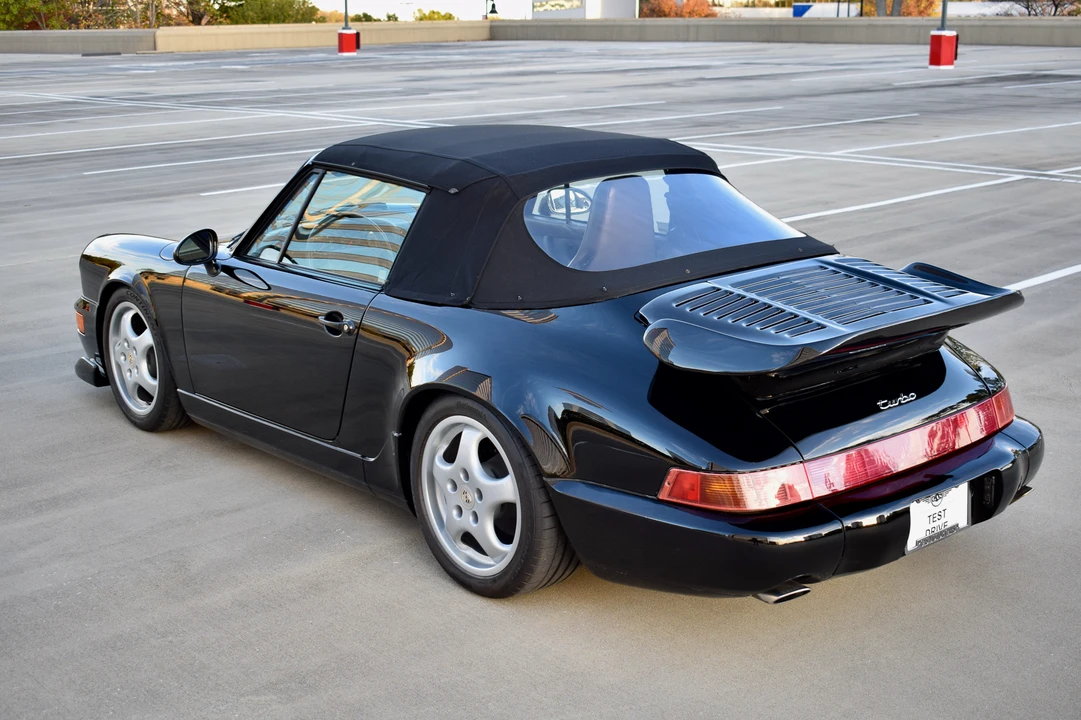 1993 Porsche 964 Carrera 4 - Image 14 of 31