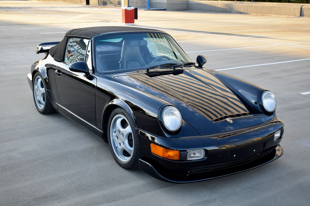 1993 Porsche 964 Carrera 4 - Image 8 of 31