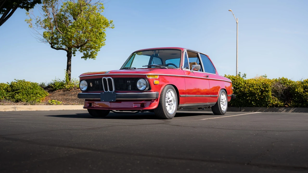 1976 BMW 2002 - Image 2 of 31