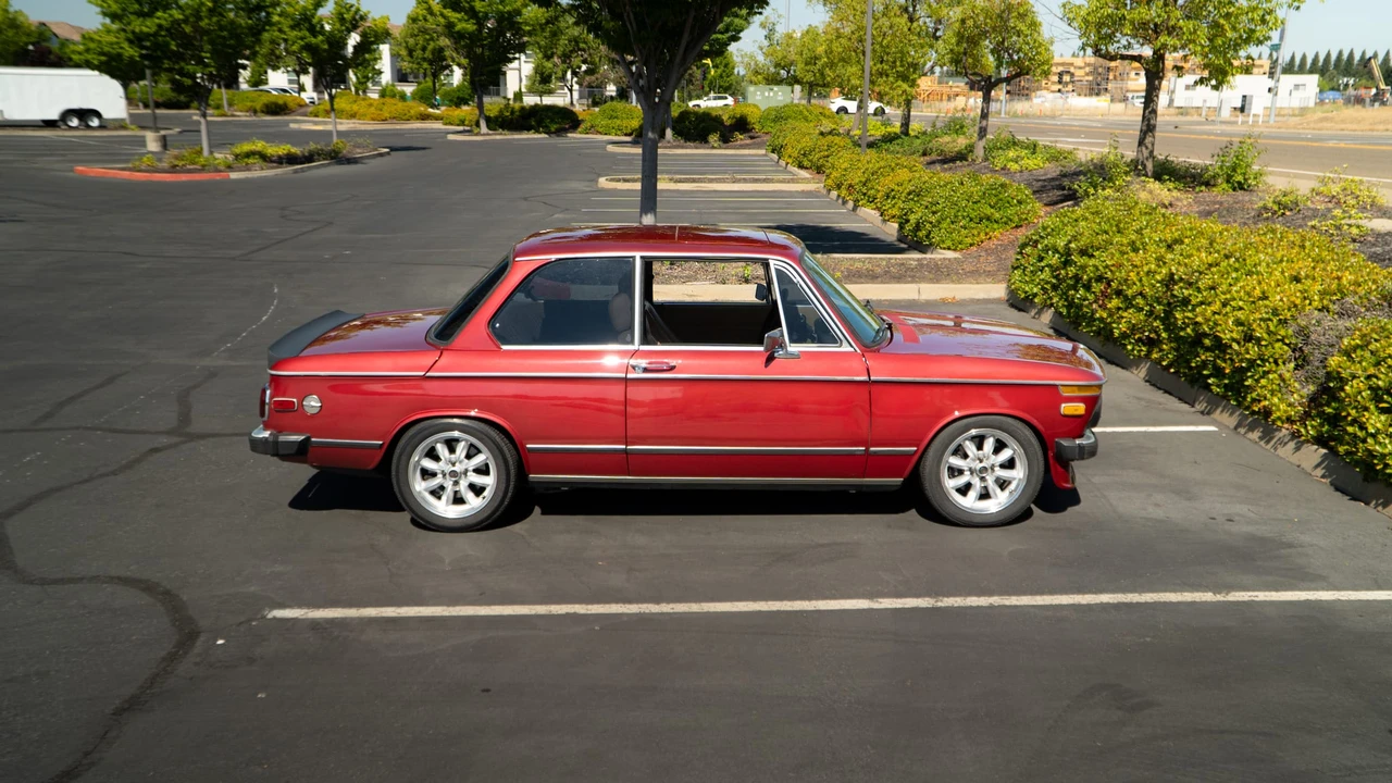 1976 BMW 2002 - Image 12 of 31