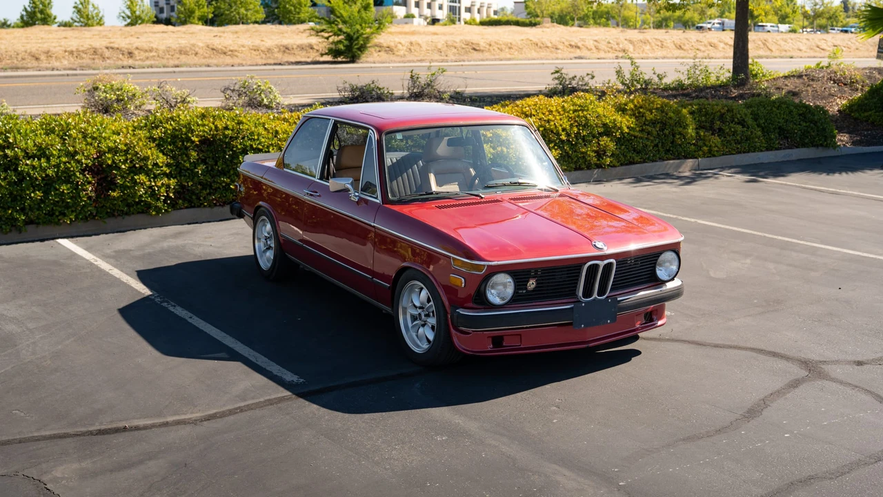 1976 BMW 2002 - Image 9 of 31