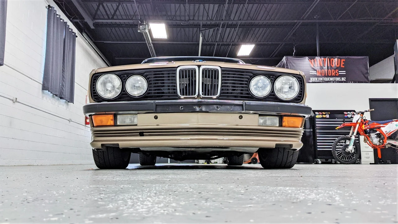 1985 BMW E28 5 Series - Image 17 of 31