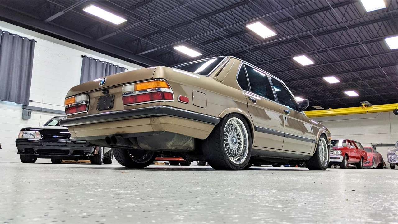1985 BMW E28 5 Series - Image 11 of 31