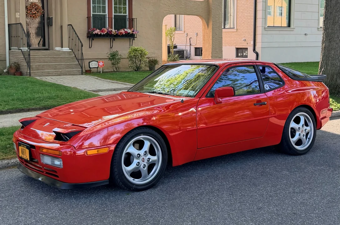 1983 Porsche 944 - Image 5 of 31