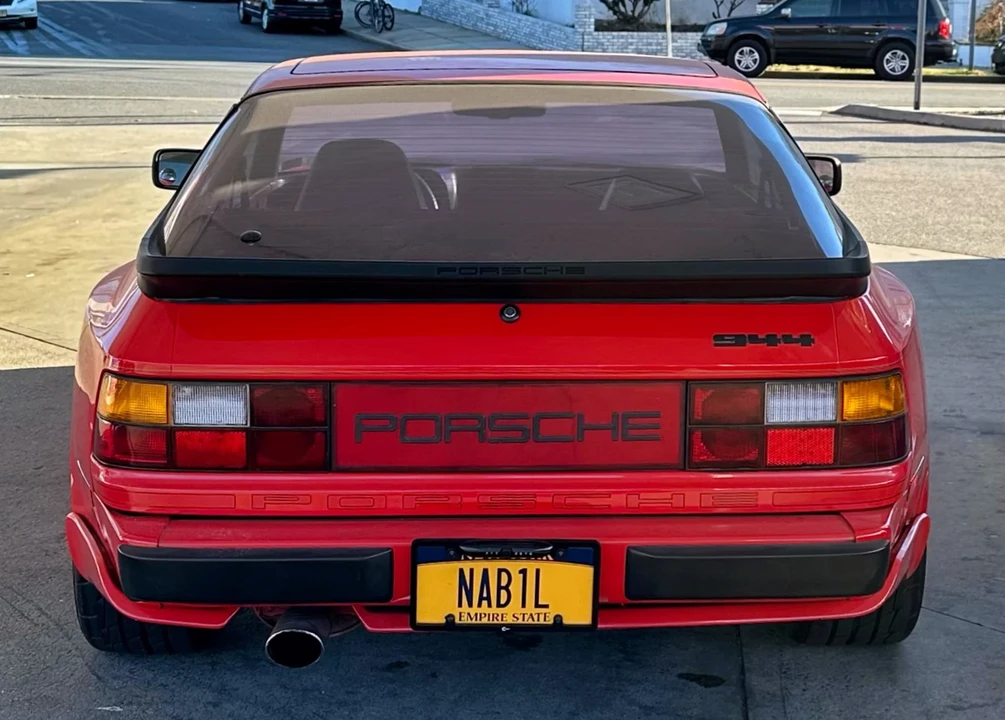 1983 Porsche 944 - Image 14 of 31