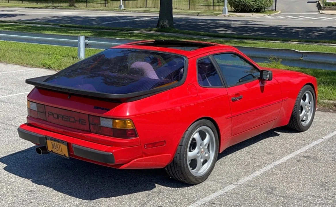 1983 Porsche 944 - Image 17 of 31