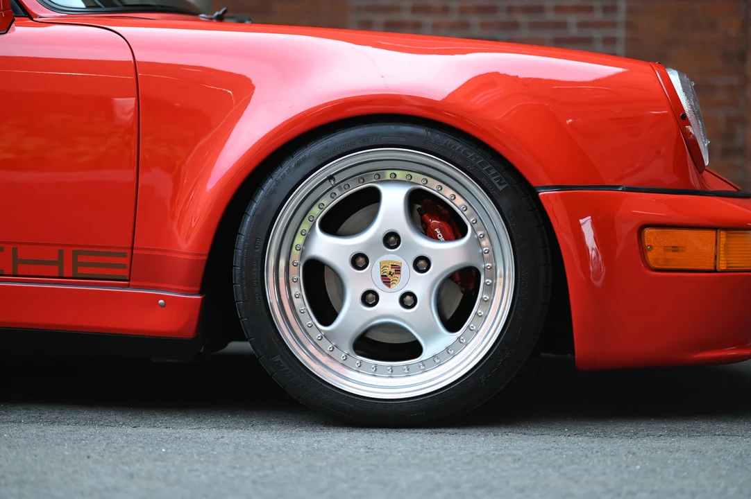 1989 Porsche 964 Carrera 4 - Image 24 of 31