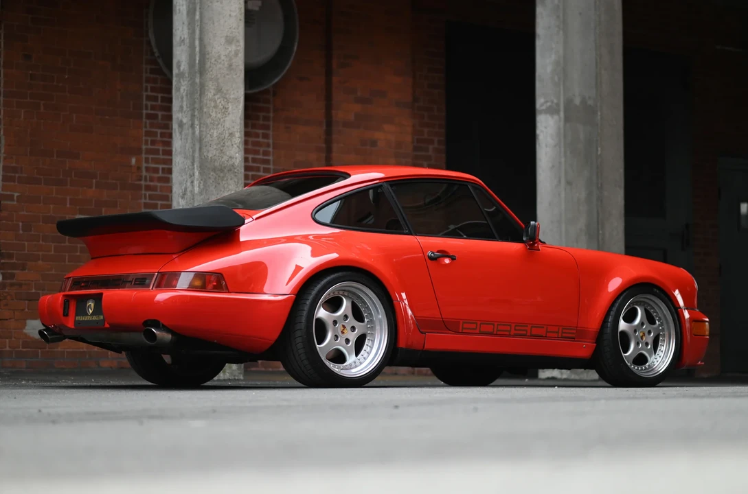 1989 Porsche 964 Carrera 4 - Image 10 of 31