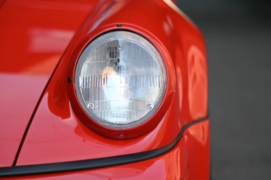 1989 Porsche 964 Carrera 4 - Image 17 of 31