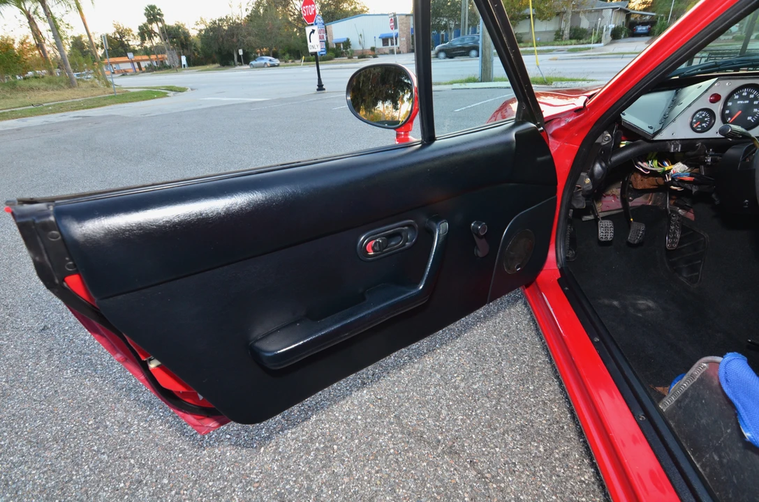 1996 Mazda NA MX-5 Miata - Image 20 of 31