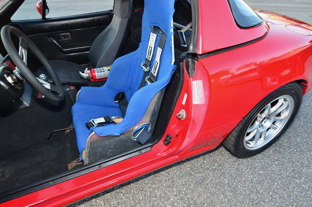 1996 Mazda NA MX-5 Miata - Image 21 of 31