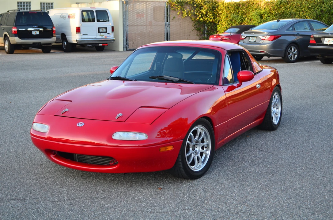 1996 Mazda NA MX-5 Miata - Image 5 of 31