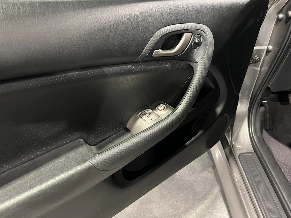 2006 Acura Integra 4th Gen - Image 16 of 31
