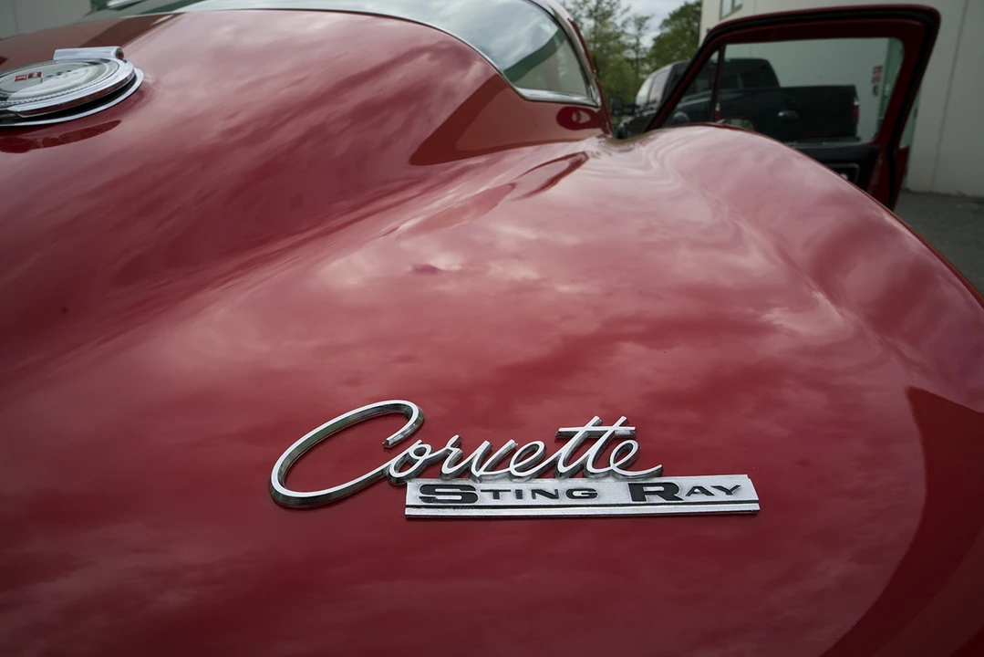 1965 Chevrolet Corvette C2 - Image 13 of 31