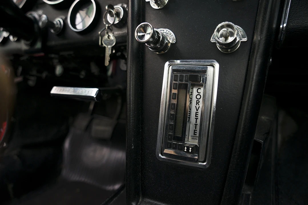1965 Chevrolet Corvette C2 - Image 27 of 31