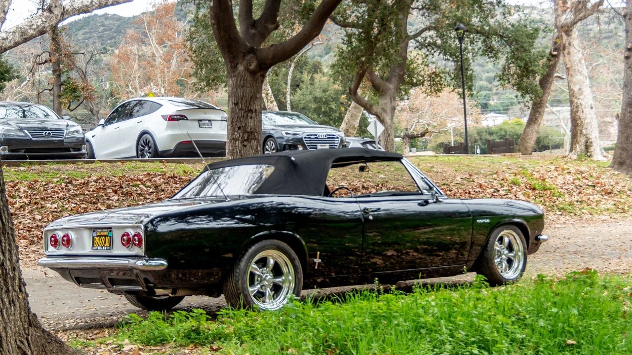 1966 Chevrolet Corvair 2nd Gen - Image 10 of 31