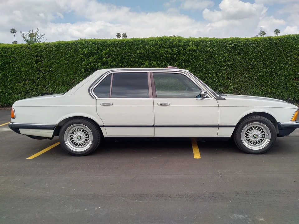 1981 BMW E23 7 Series - Image 11 of 31