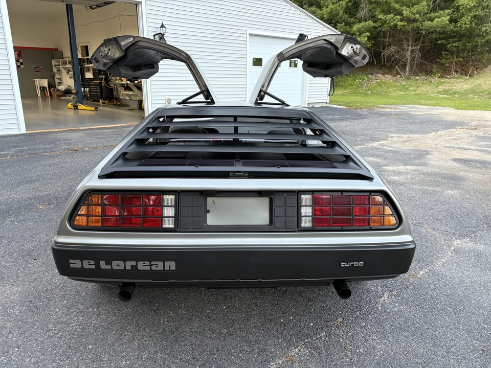 1981 DeLorean DMC-12 - Image 21 of 31