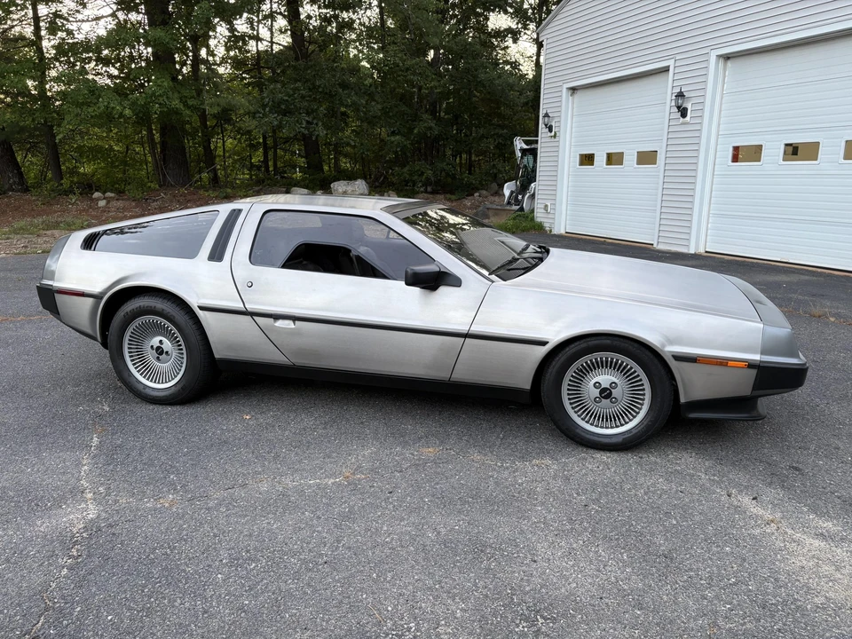 1981 DeLorean DMC-12 - Image 12 of 31
