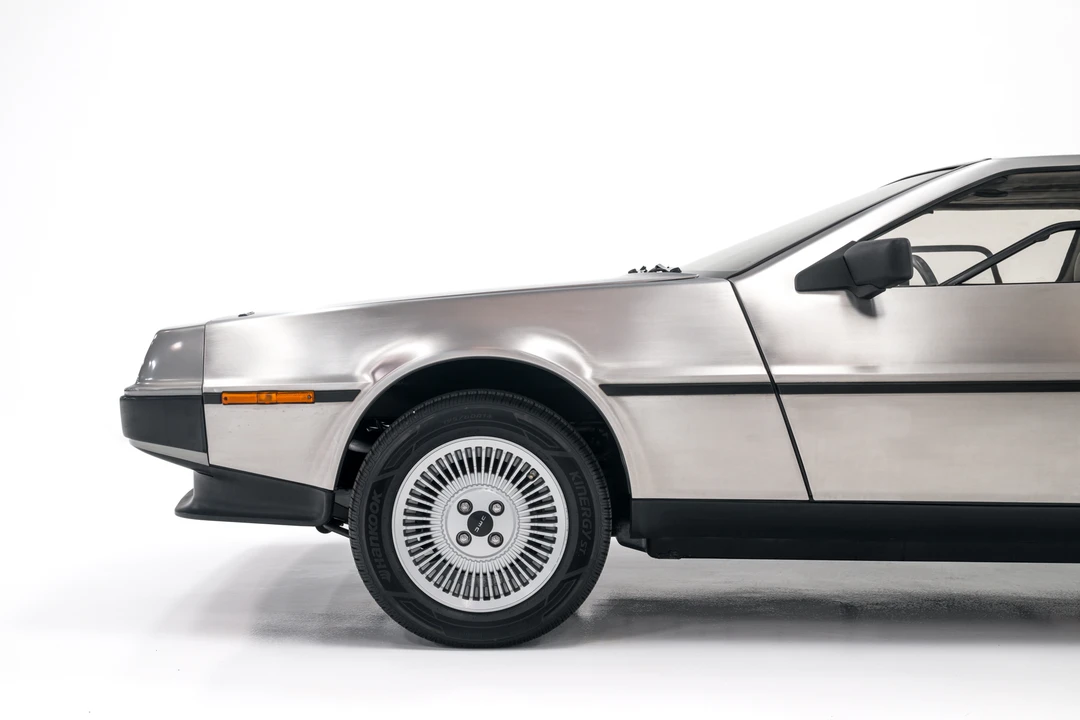 1982 DeLorean DMC-12 - Image 25 of 31