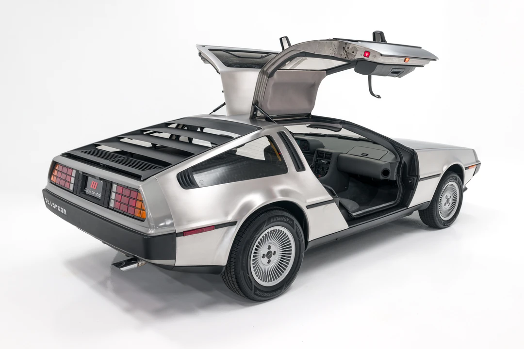 1982 DeLorean DMC-12 - Image 23 of 31