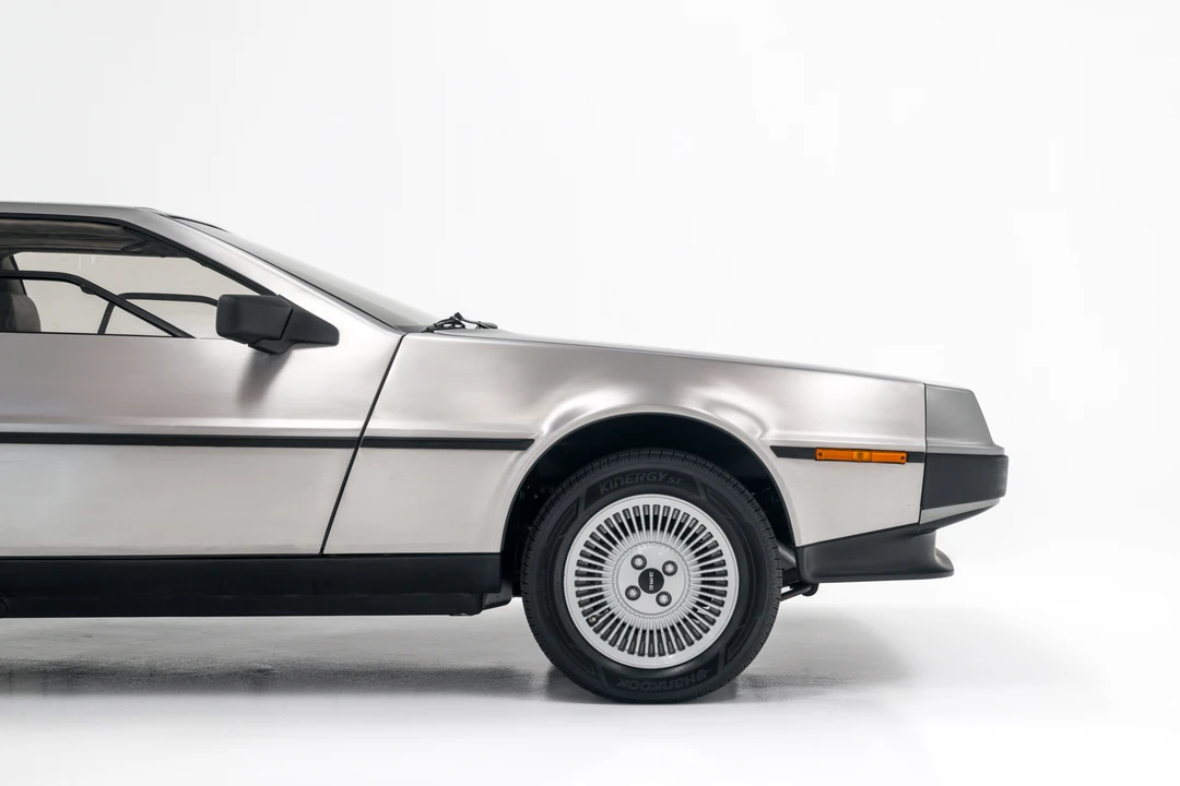 1982 DeLorean DMC-12 - Image 28 of 31