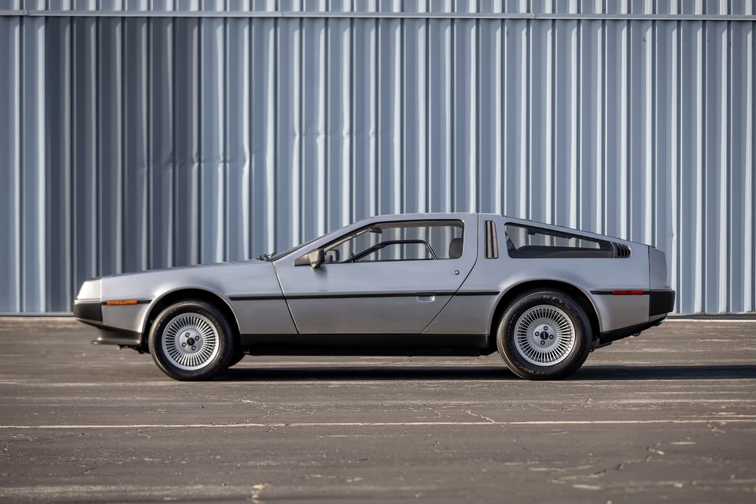 1982 DeLorean DMC-12 - Image 17 of 31