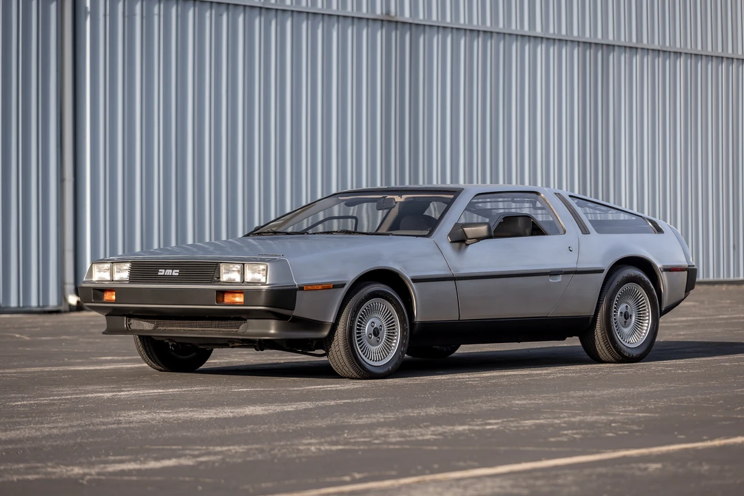 1982 DeLorean DMC-12 - Image 15 of 31